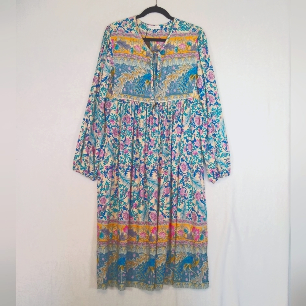 NWT Floral Multicolor Maxi Dress Cottage, Boho, Fairy Sz Medium.